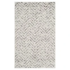 Adirondack Chevron Area Rug - Safavieh -Adesso Store GUEST 0376b5f5 3c3b 4407 b525 93fd6af61117