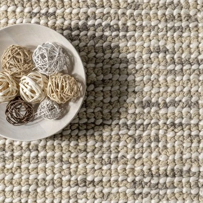 NuLOOM Hand Woven Eileen Area Rug 5 NuLOOM Hand Woven Eileen Area Rug - Image 5