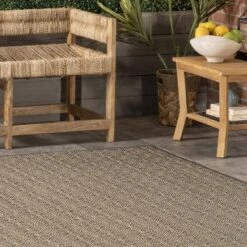 NuLOOM Margo Aztec Diamonds Indoor And Outdoor Area Rug -Adesso Store GUEST 3beac213 c7c2 4e2f 8280 20dc18f43cb2