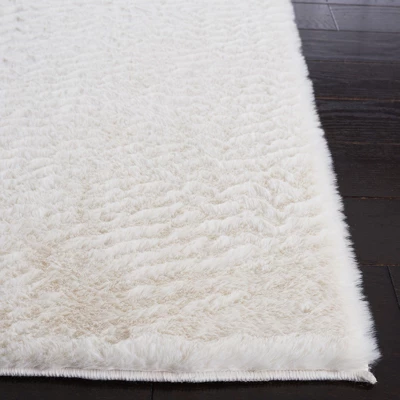 Faux Rabbit Fur FRF500 Power Loomed Machine Washable Area Rug - Safavieh 1 Faux Rabbit Fur FRF500 Power Loomed Machine Washable Area Rug - Safavieh
