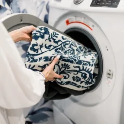 Ruggable - Delphina Machine Washable Rug - Rectangle - Woven - Area Rugs -Adesso Store GUEST 44dcbf80 dfe5 4adc 97b3 c5a6e5898ea7