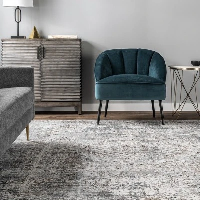 NuLOOM Lola Distressed Medallion Area Rug 7 NuLOOM Lola Distressed Medallion Area Rug - Image 7