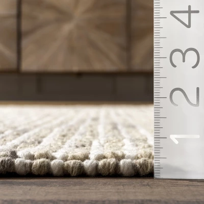 NuLOOM Hand Woven Eileen Area Rug 2 NuLOOM Hand Woven Eileen Area Rug - Image 2