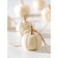 Shiraleah Ivory Harvest Felt Decorative Pumpkin Garland